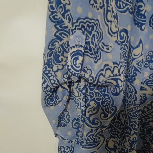 Larsen Gray XL All Over Floral Blue Creme Tunic Top Plus - Picture 4 of 6